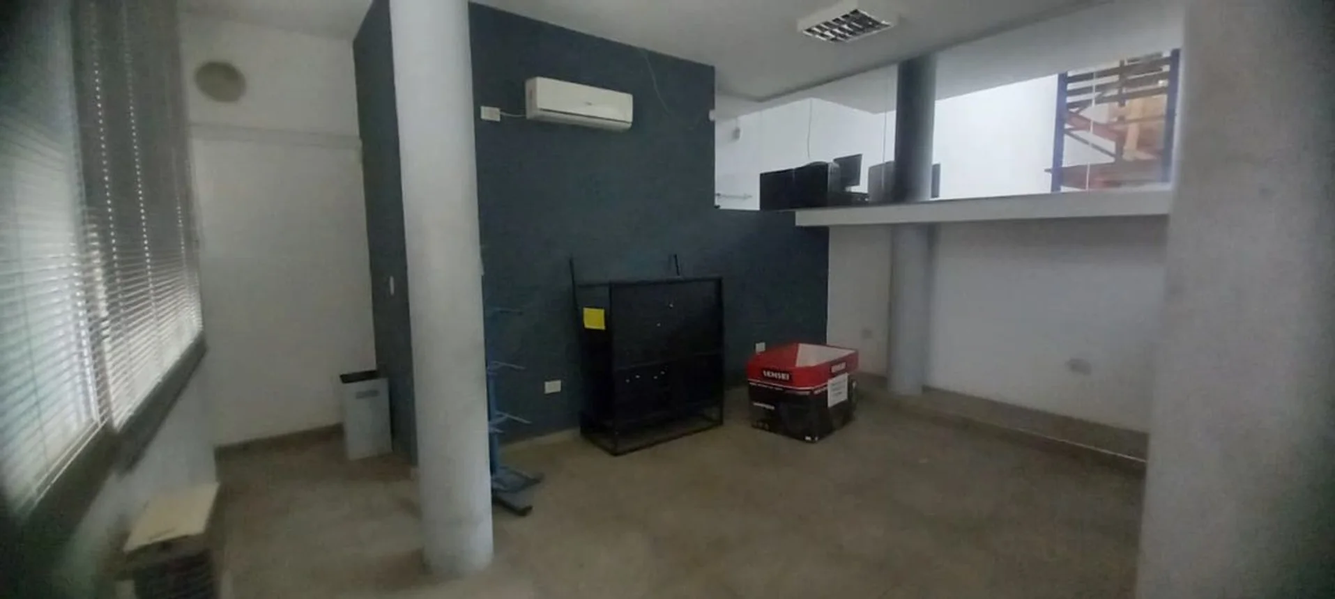 Galpón industrial de 466 m² a metros de Ruta 20 · Miniatura 20
