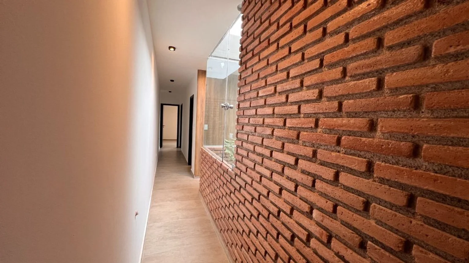 Casa a estrenar en Distrito Sur, 3 dormitorios y una planta · Miniatura 9