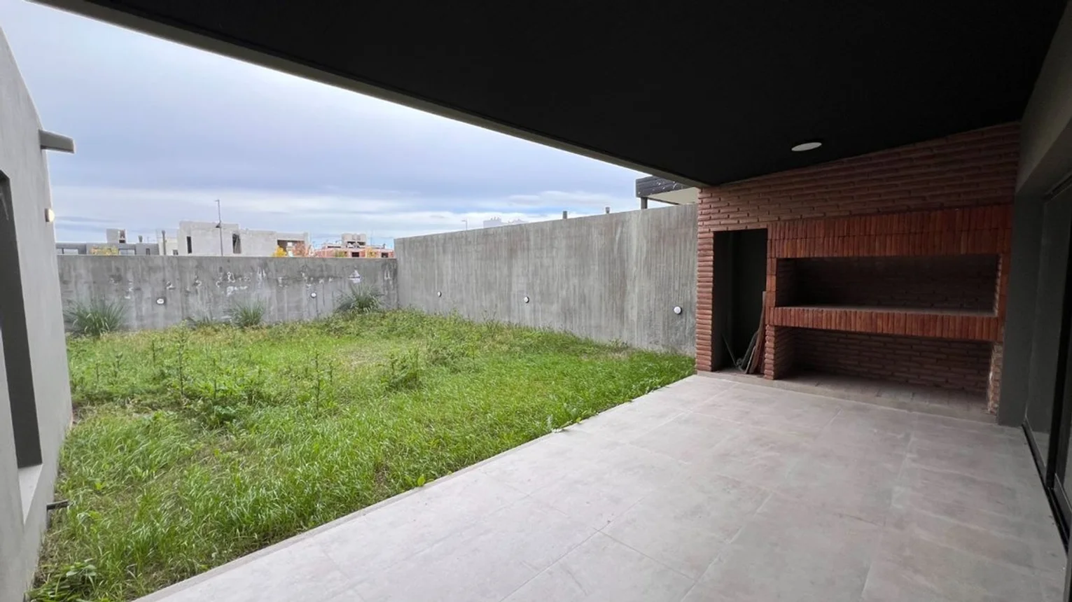 Casa a estrenar en Distrito Sur, 3 dormitorios y una planta · Miniatura 10
