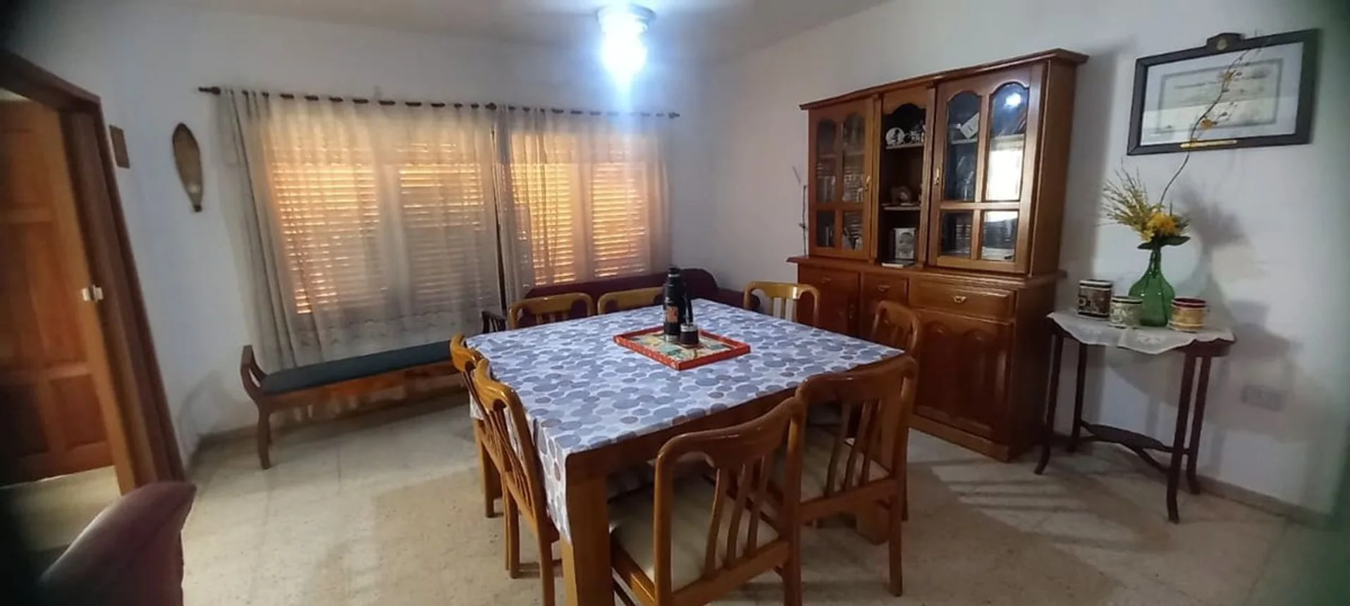 Casa de 3 dormitorios con departamento en planta alta en Empalme · Miniatura 3