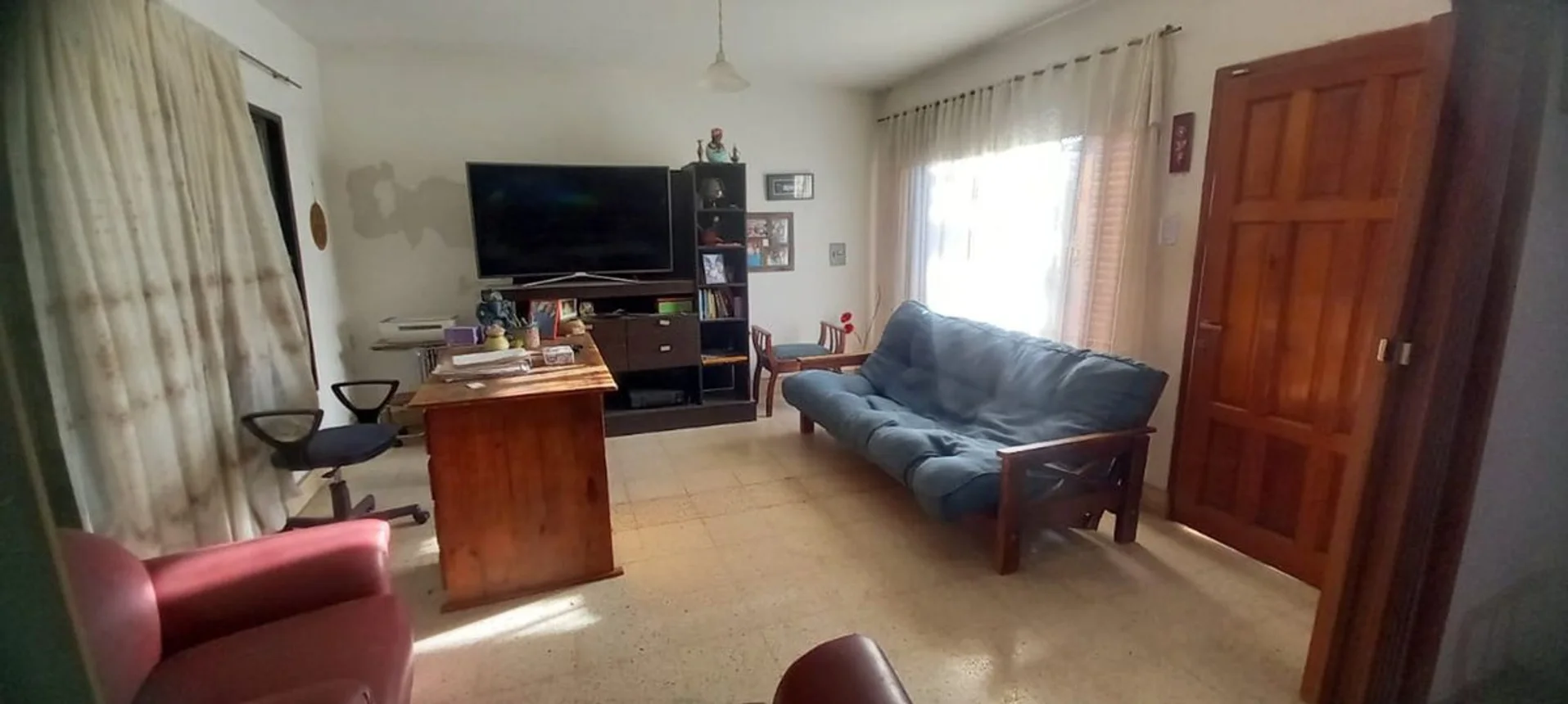 Casa de 3 dormitorios con departamento en planta alta en Empalme · Miniatura 5