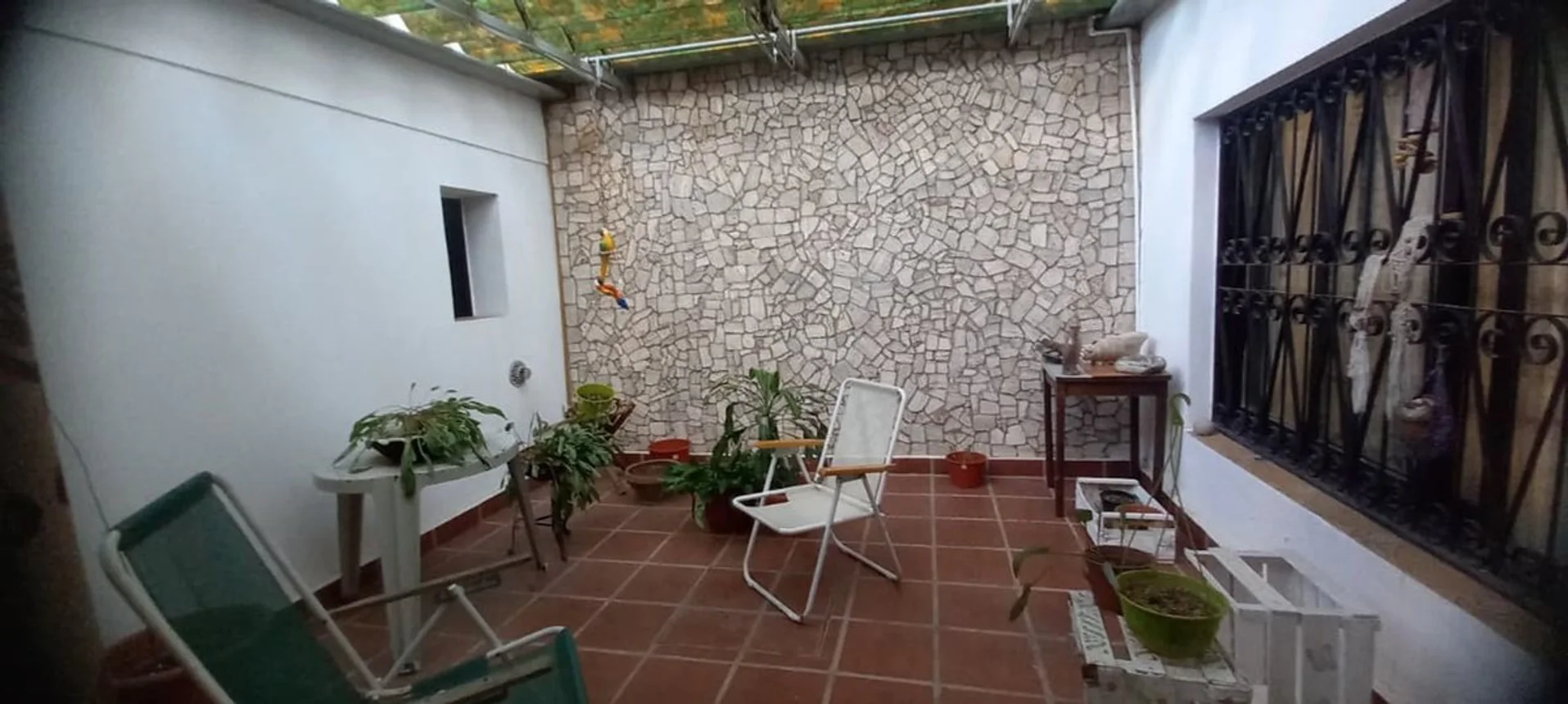 Casa de 3 dormitorios con departamento en planta alta en Empalme · Miniatura 13