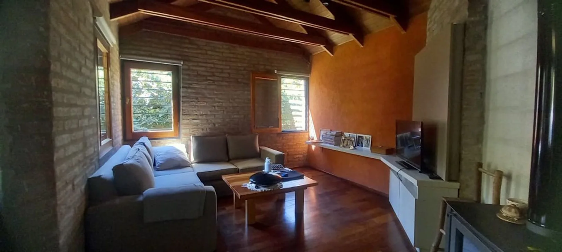Casa en Mendiolaza Golf con 3 dormitorios, pileta y escritura · Miniatura 4